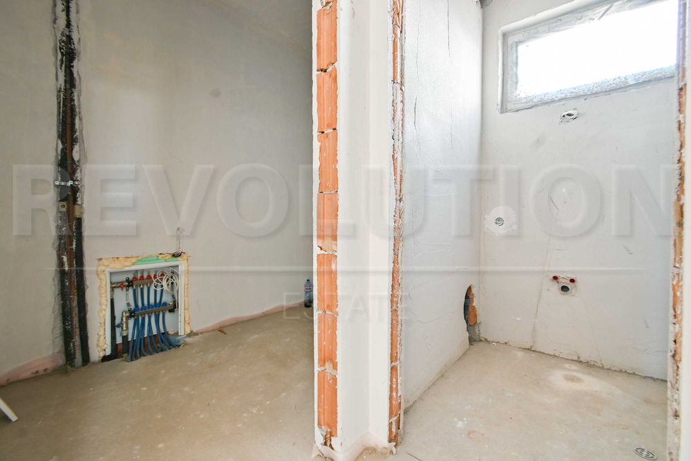 Продава се Къща в с. Рударци, Област Перник - 1079 кв.м за 472 €/кв.м - Снимка #12