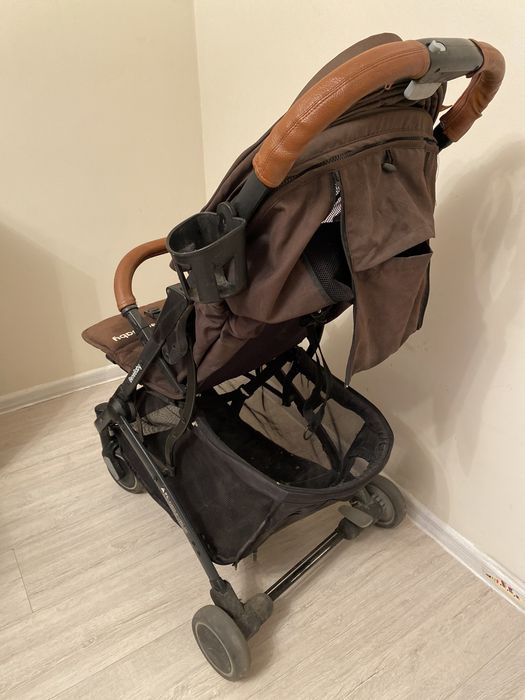 Коляска BeneBaby