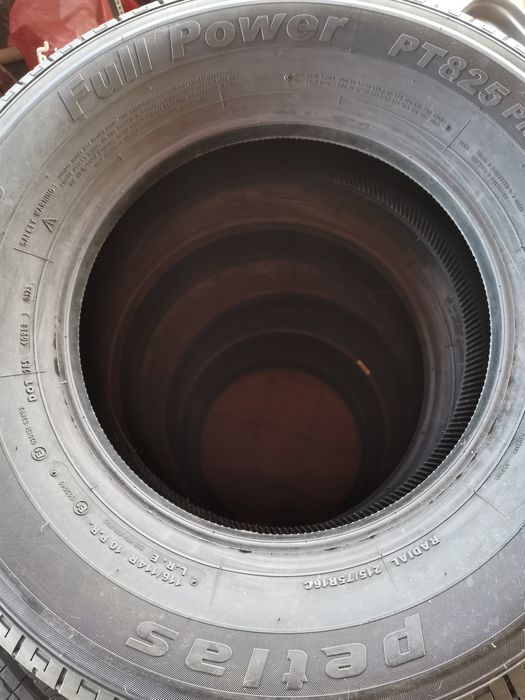 Anvelope 215/75 R16C