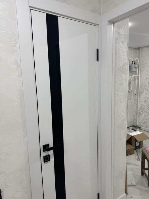 Установка дверей.