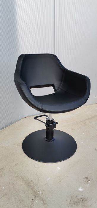 Scaun cu pompa hidraulica