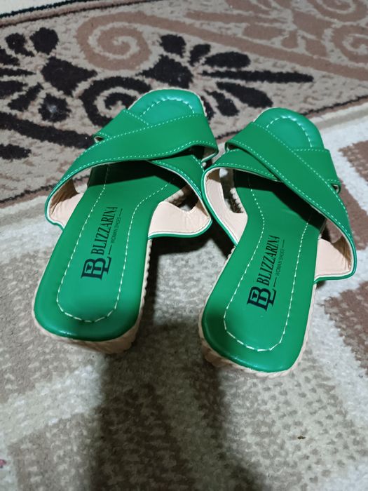 Jenski oyoq kiyimlar