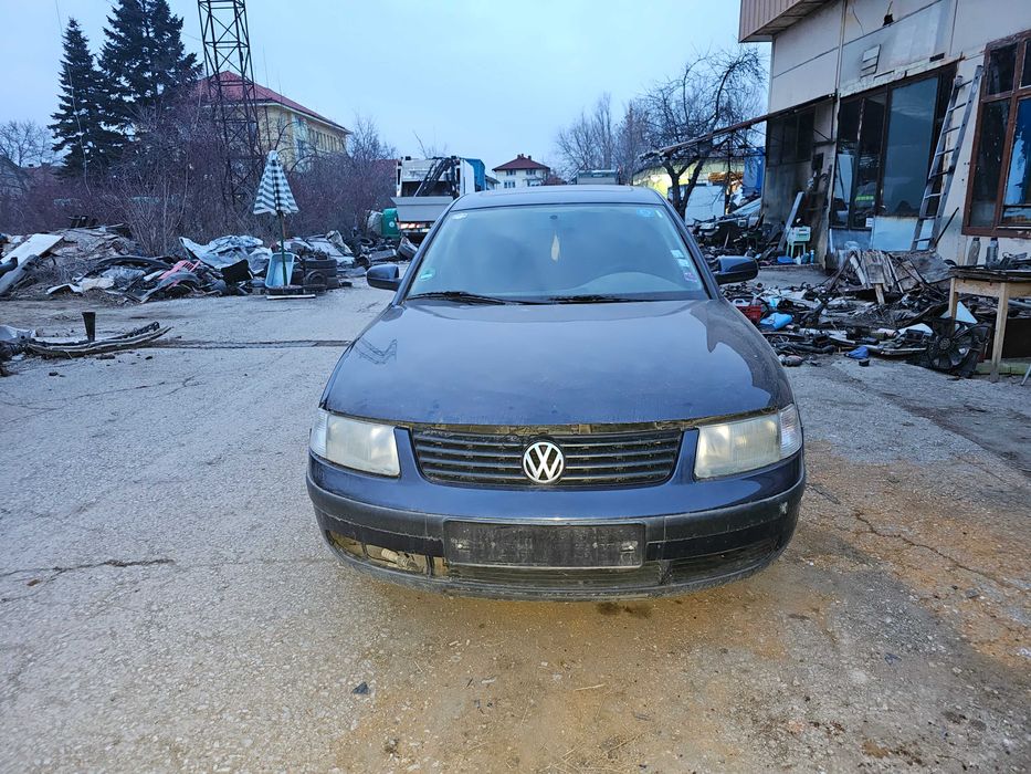 Volkswagen Passat B5 1.6 на части