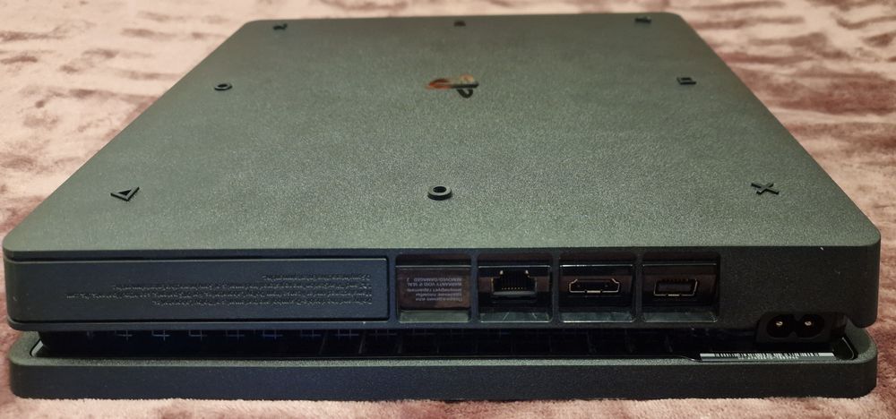 Playstation 4 Slim 1Tb - 11 игр