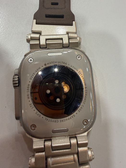 Apple watch ultra 2 49mm GPS cellular