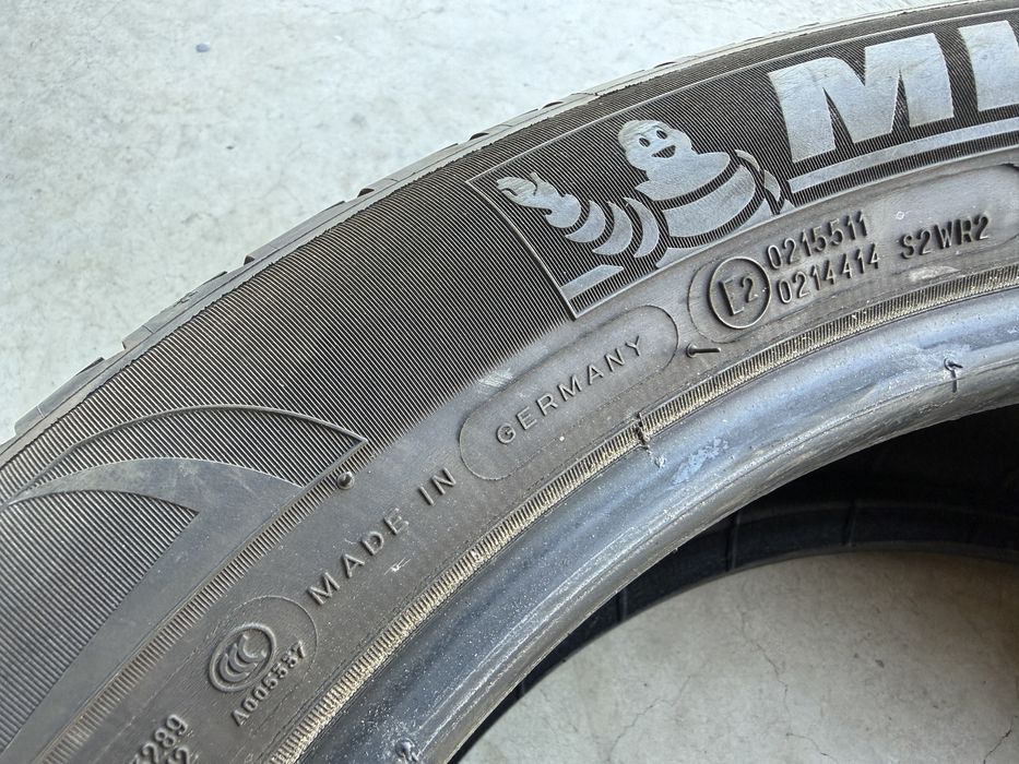 4бр. Летни Гуми 215/50R/18 -MICHELIN- DOT:0421- 6.2мм.+5.3мм. *140€ за Комплект*