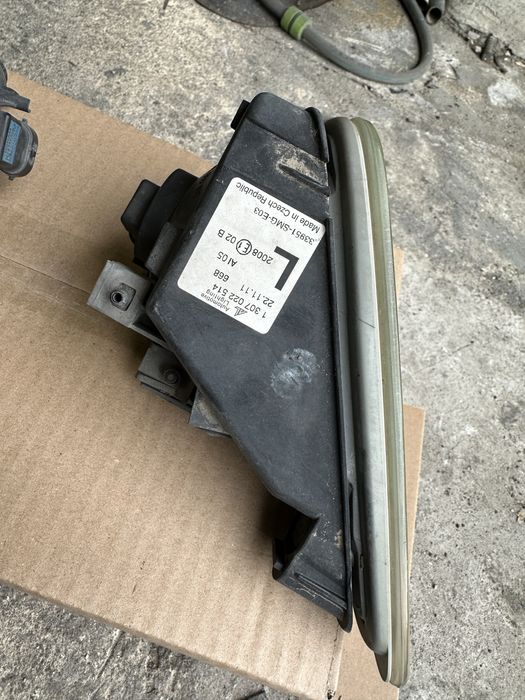 Ляв десен халоген хонда сивик 8 2006г оригинални