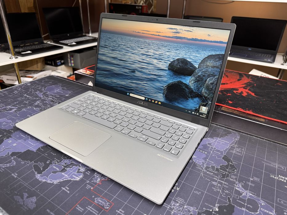 Ноутбук Asus VivoBook 15 i3-1005G1/8GB/SSD256GB