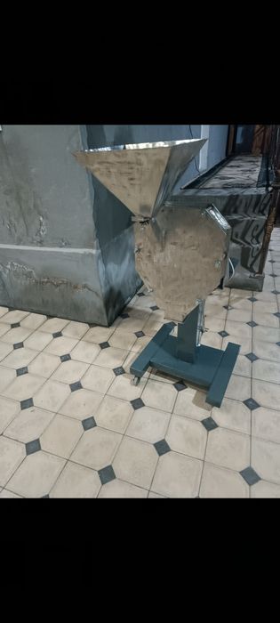 Drobilka "NASIYA SAVDO" ham bor shakar, tuz, limoniy kislota