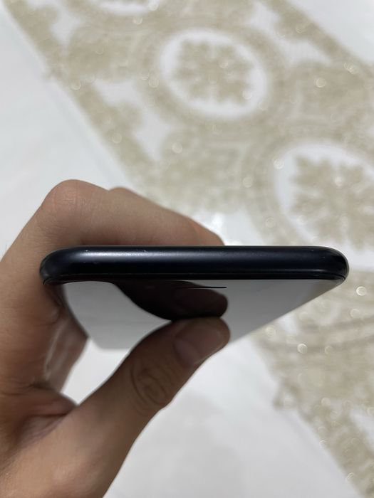 Iphone SE2020 (б/у)