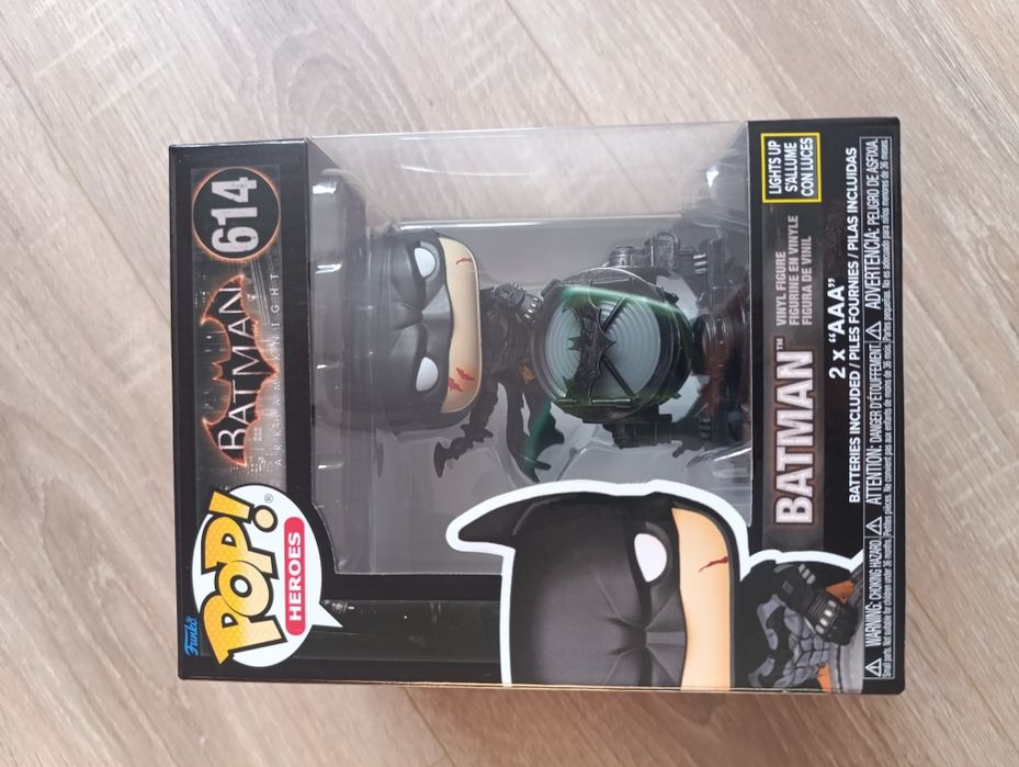 Batman Funko pop light up #614