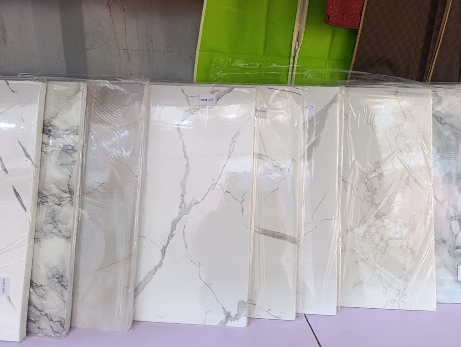 Обои самоклеющиеся