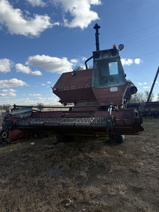 Продам газон комбайны нива