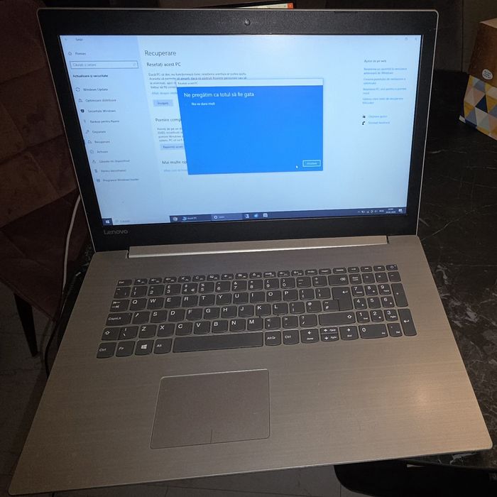Laptop Lenovo IdeaPad 17.3 inch | i5-7200U | 8GB RAM | 1TB HDD – Perfe