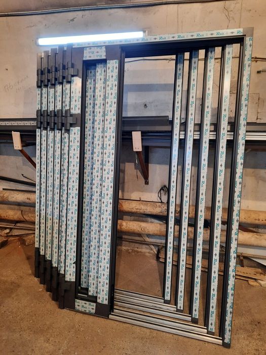 Алюминиевые окна,двери,витражи,перегородки