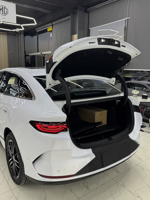 BYD Qin L 2025 — 6