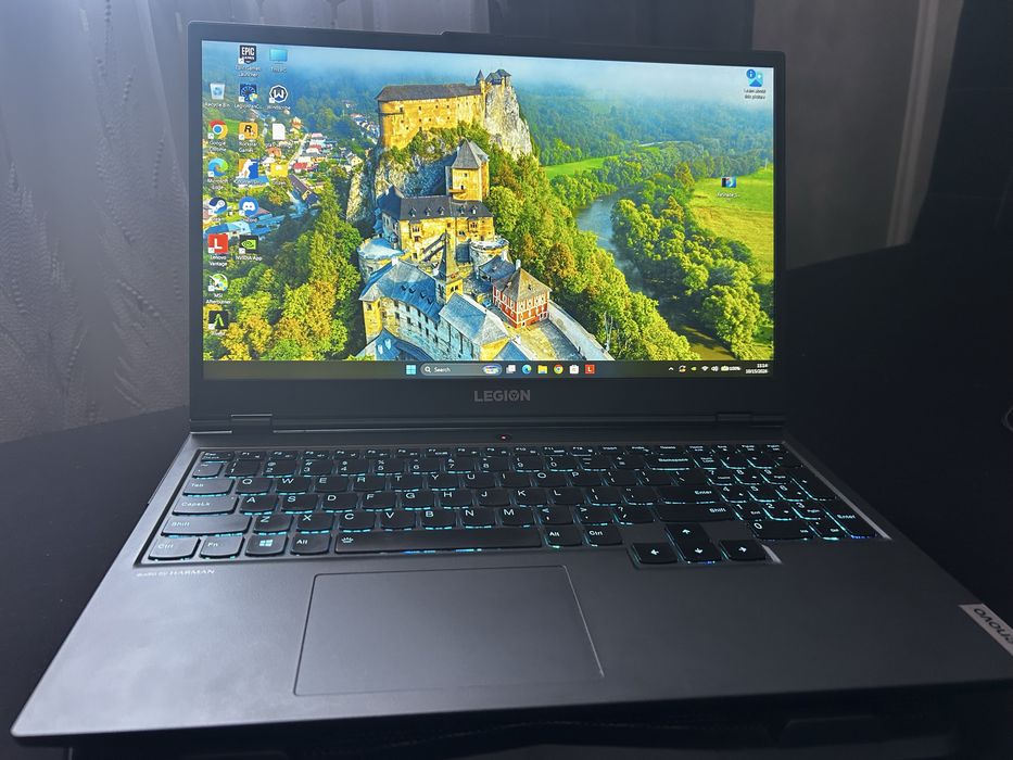 Vând Laptop Gaming Lenovo Legion 5