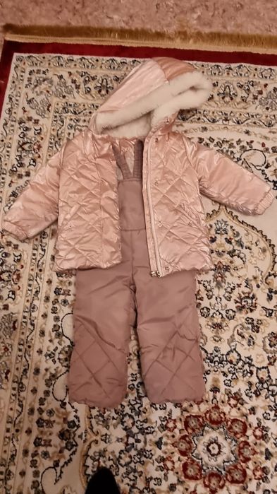 Куртка с комбинезоном на девочку