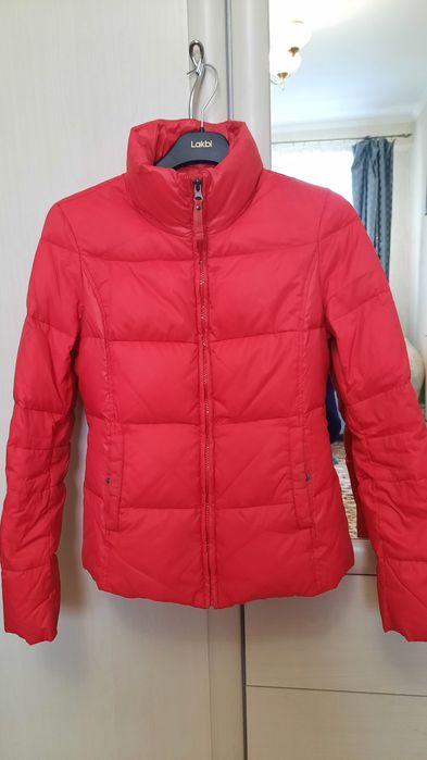 Куртка женская BENETTON