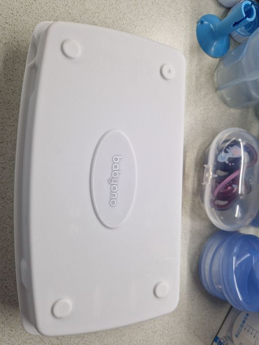 Продавам ръчна помпа Philips avent и други аксесоари