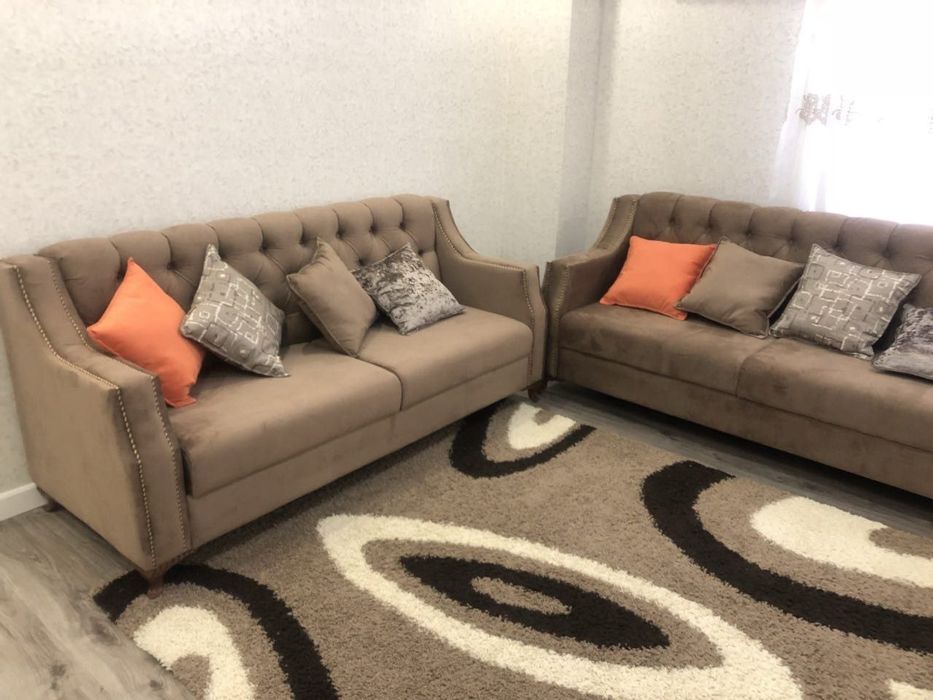 Mebel Restavratsiya Divan-krislo Ugalok kuxniy