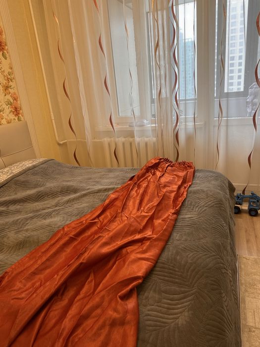 Шторы и тбшья дя зала и спальни