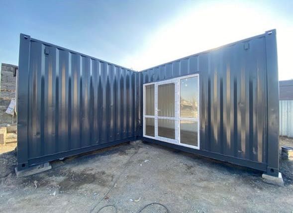 Контейнер под торговый бутик