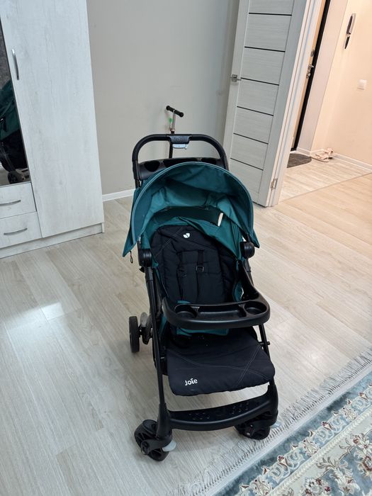 Коляска Joie 17000