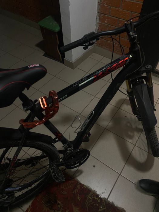 Продам велик в хорошим состояние