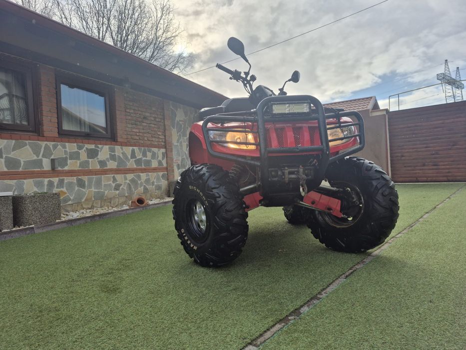 Vand 2 atv-uri ARTIC CAT