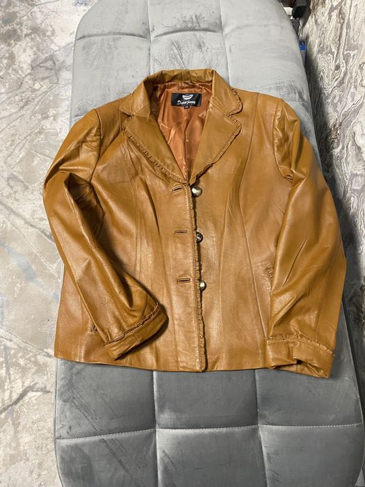 Женские куртки пиджак