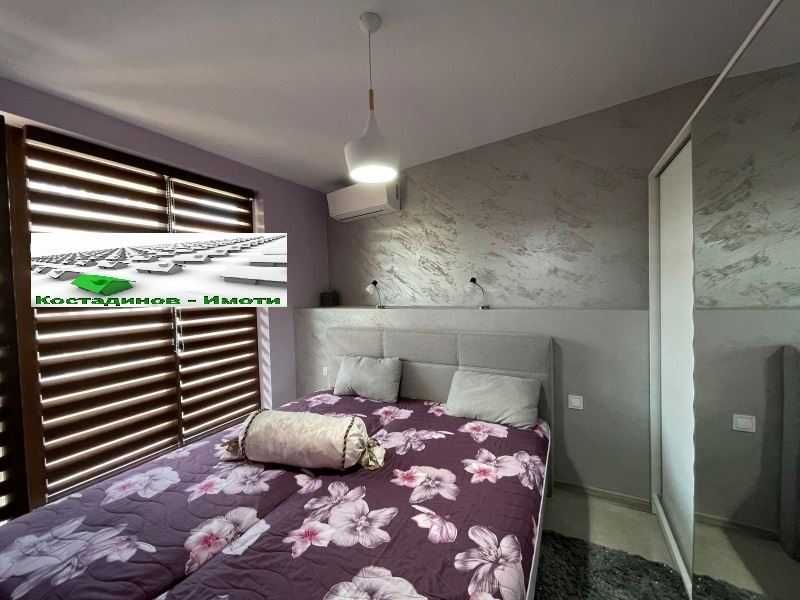 Продава се Двустаен апартамент в Пловдив, Младежки Хълм - 72 кв.м за 2556 €/кв.м - Снимка #10