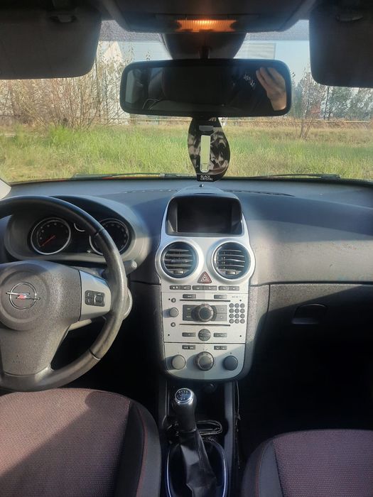 Opel corsa S-D 1.4 benzina