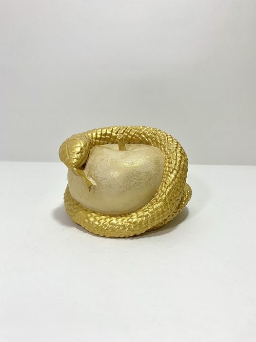 Статуэтка змеи