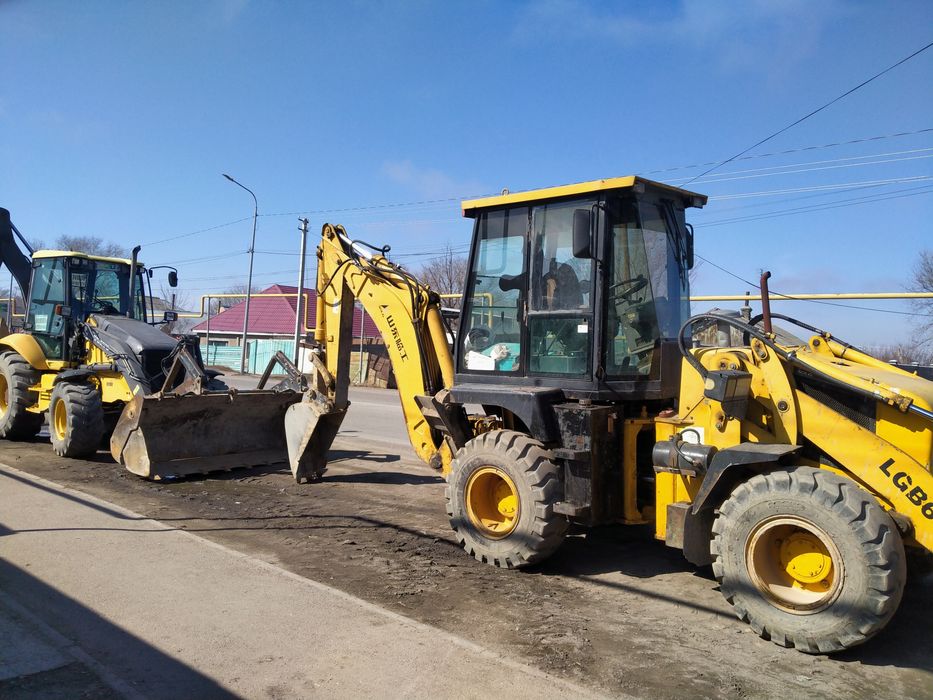 Услуги экскаватора погрузчика 3в1