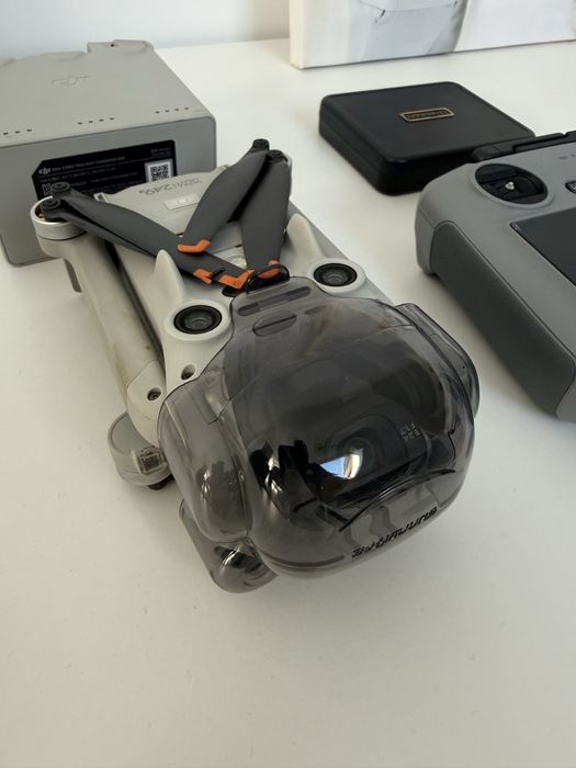 Drona DJI Mini 4 Pro