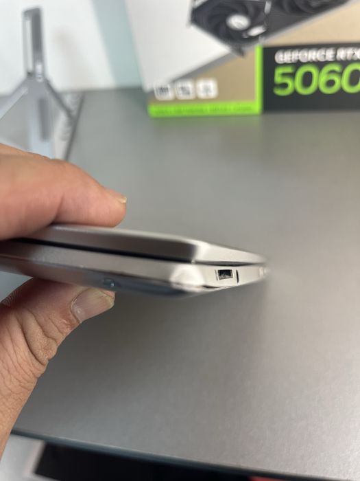 Ультрабук HP pavilion i7-8565u/8/256