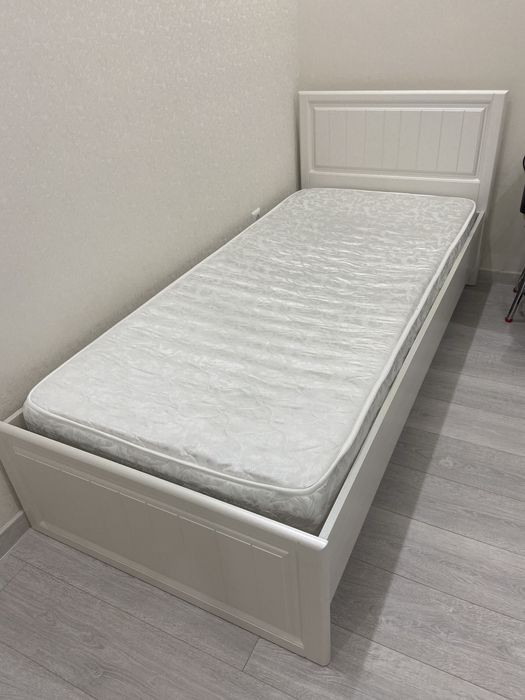 Кровать односпальная