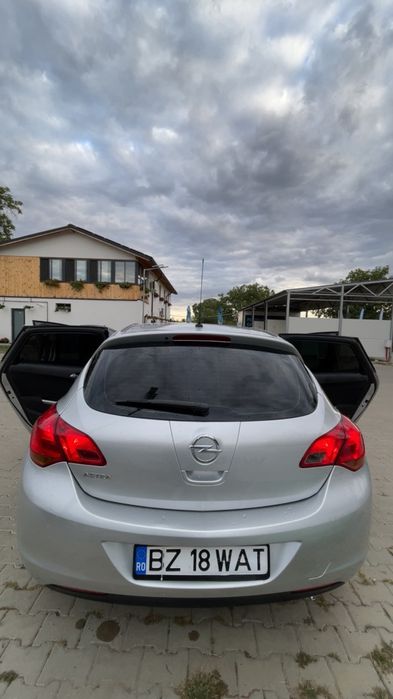 Opel astra j gpl
