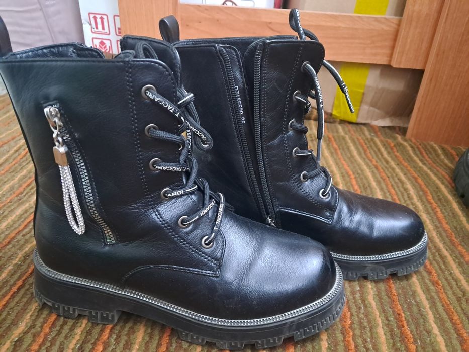Продам сапоги зима и осень