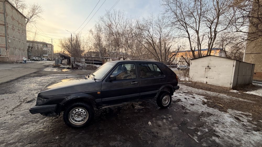 Срочная продажа Гольф 2 карбюратор 1.8