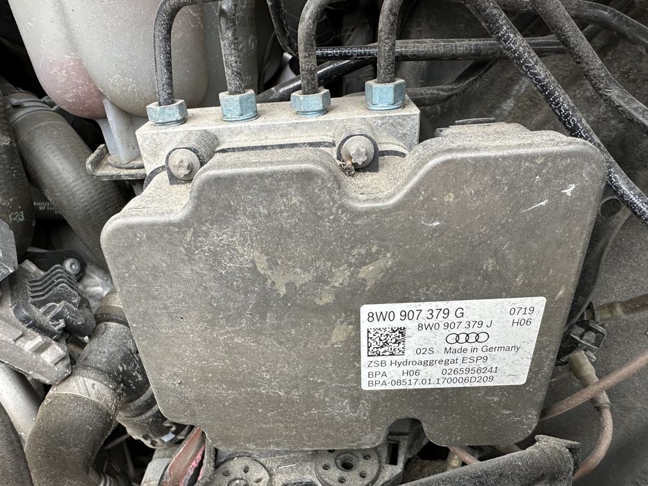 Pompa abs Audi A4 B9, A5 8W : 8W0907379G