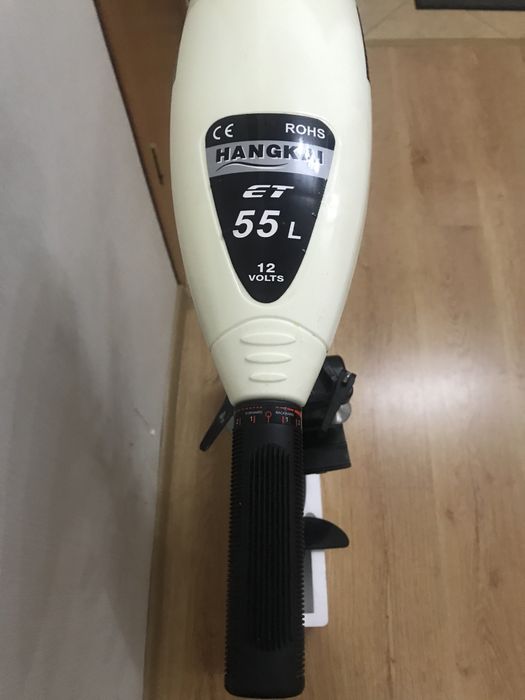 Продам лодку с электромотором и эхолотом