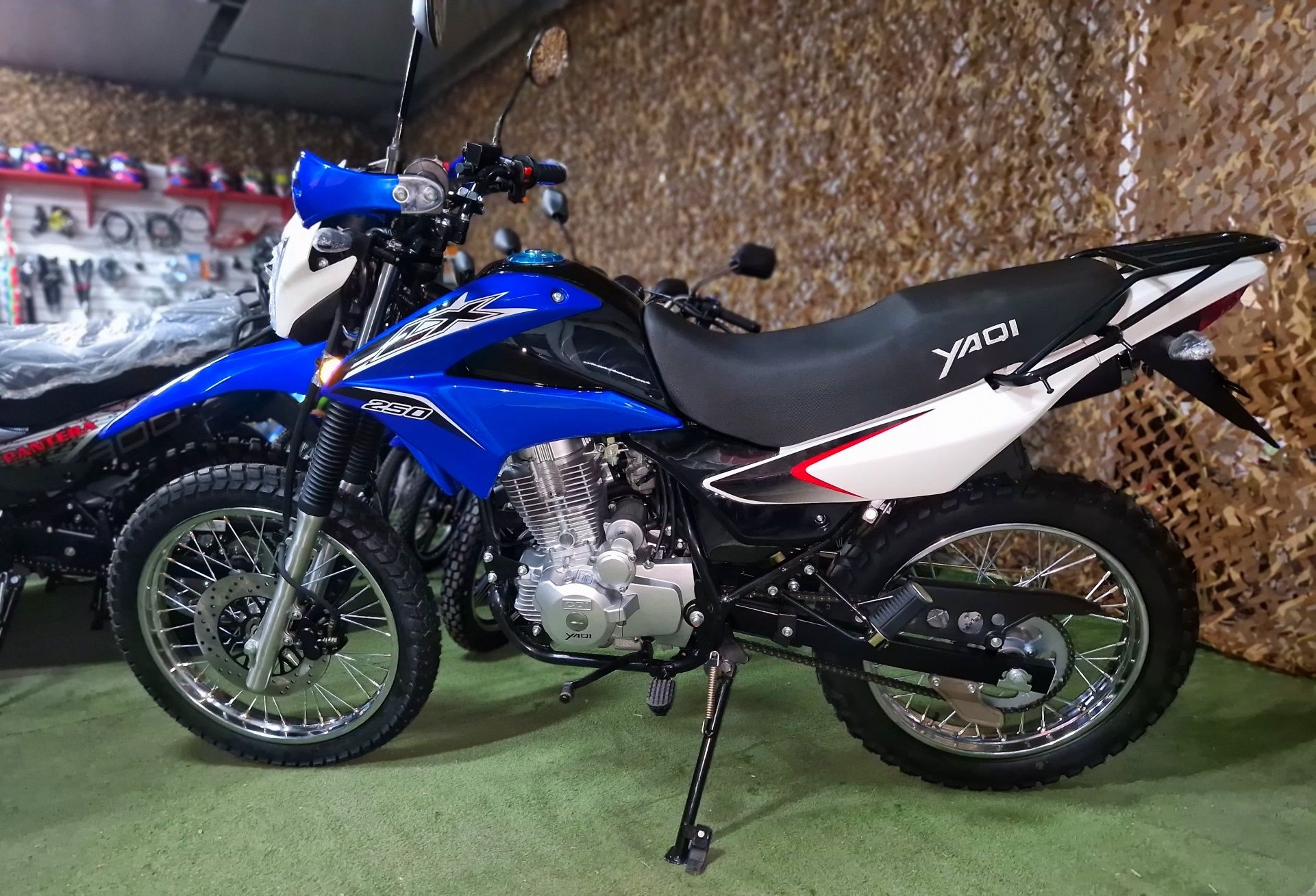 Yq250gs-3.