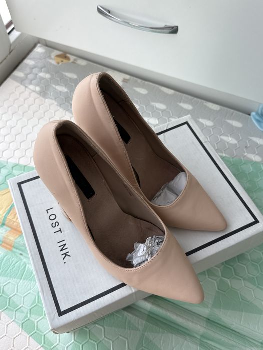 Туфли на каблуке бежевые