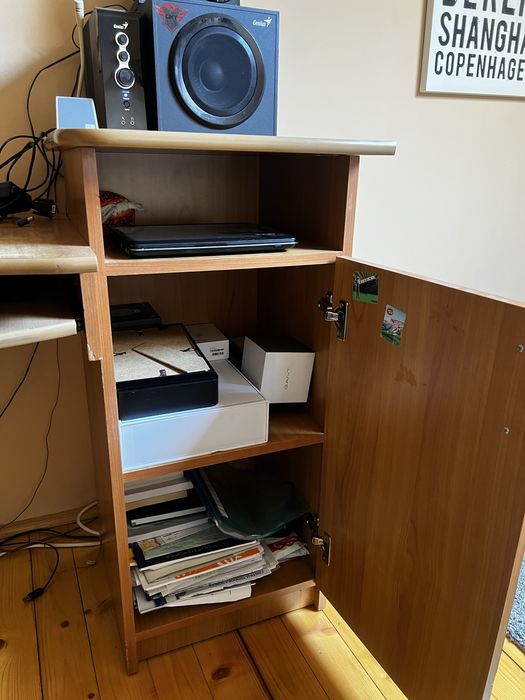 Masa de birou din lemn