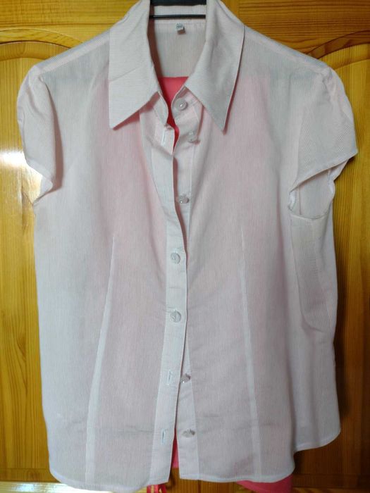 Костюм 3 Части-САКО+ПАНТАЛОН+РИЗА в цвят "Скарида"на"Рива Фешън" !НОВ!