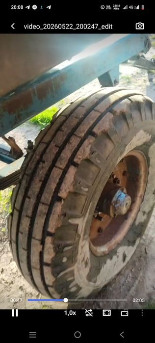 Traktor 28 va tilichka sotiladi narxi 40 million soʻm. Radnoy