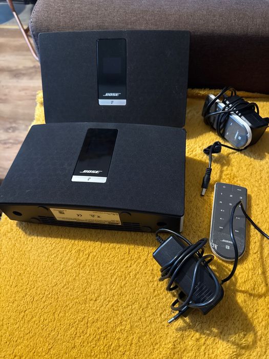 2 бр Тонколони  Bose Sound Touch 30 WIFI music system. Цената е за 1бр