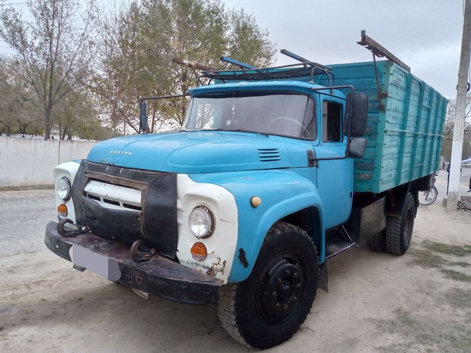 Zil 130 sotiladi